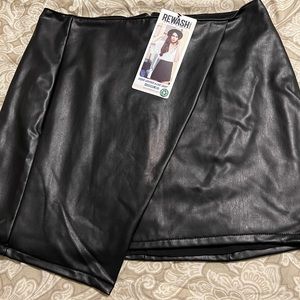 NWT Rewash Vegan Leather Skirt